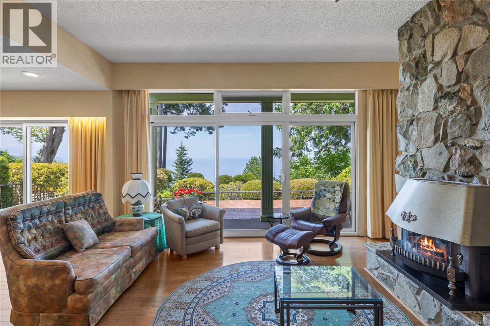 489 Bayview Terr - Image 42