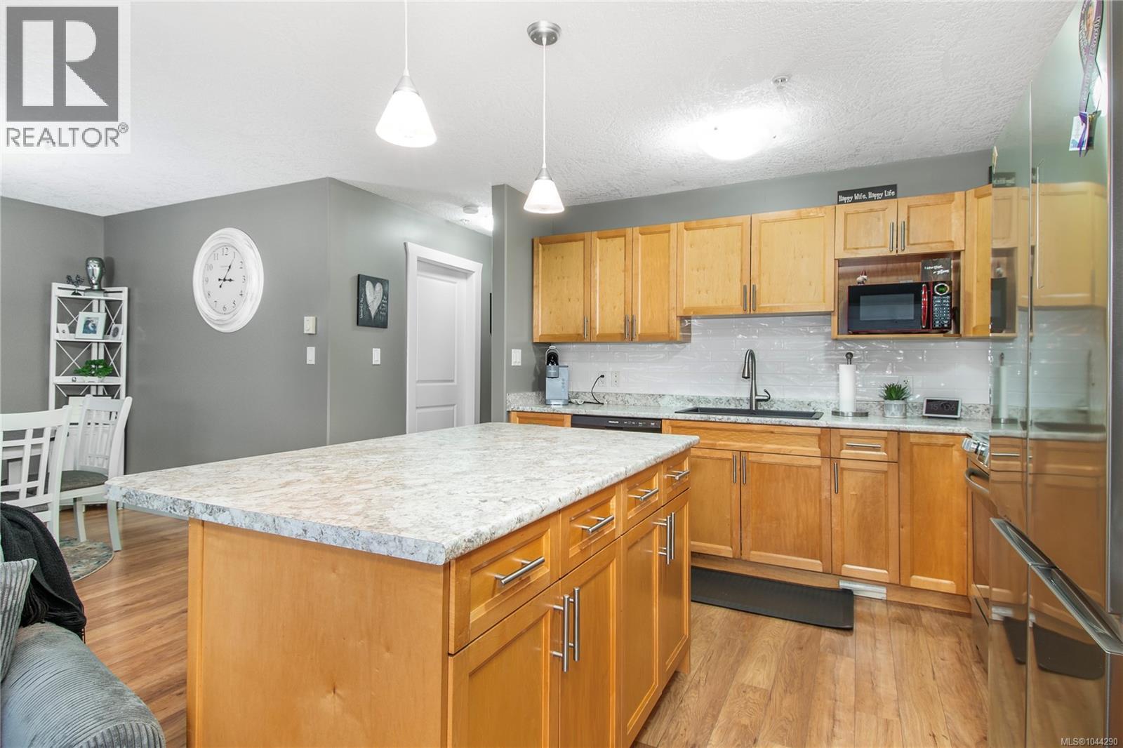 #109 701 HILCHEY Rd - Image 11