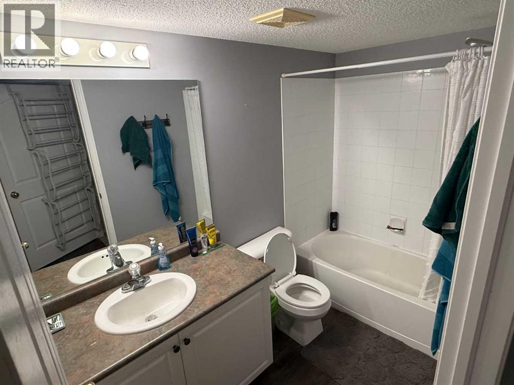 #310 60 Lawford Avenue - Image 5