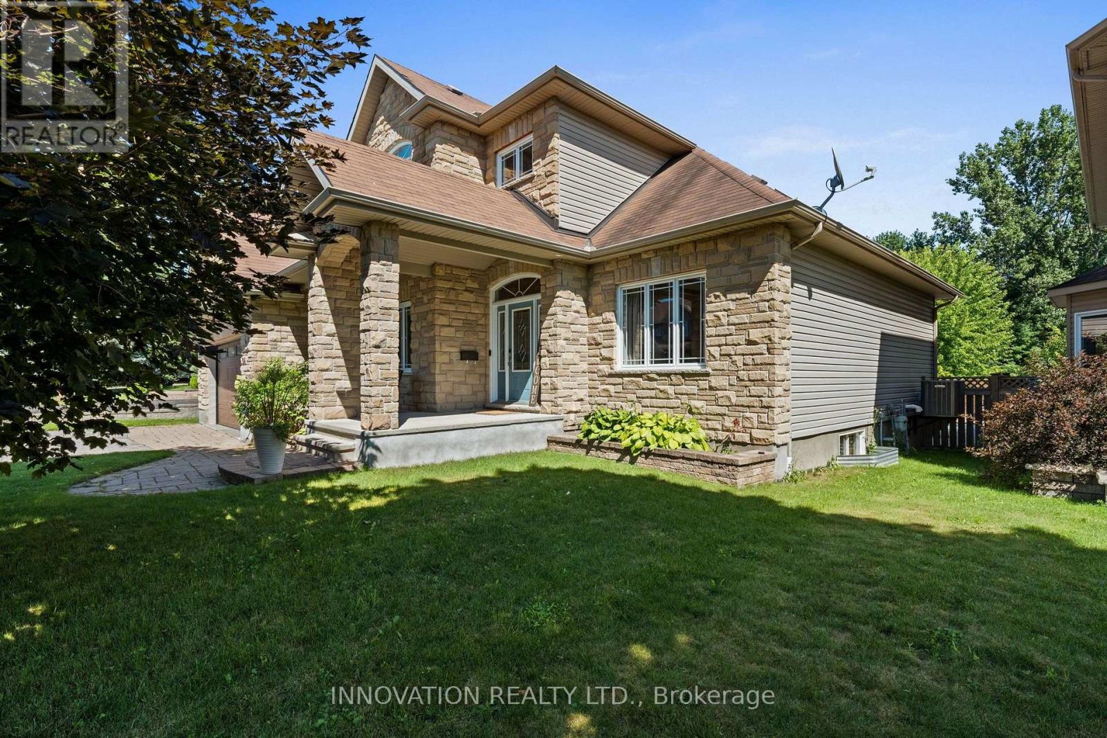 54 FRANCES COLBERT AVENUE - 2