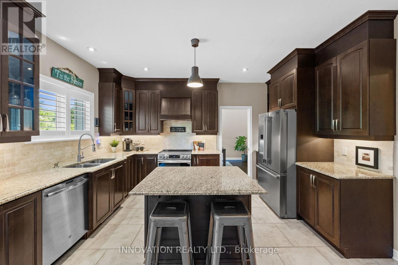 4 Bed, 3 Bath House for Sale in Ottawa – 54 FRANCES COLBERT AVENUE, Ottawa – MLS# X13635284 - Image 9