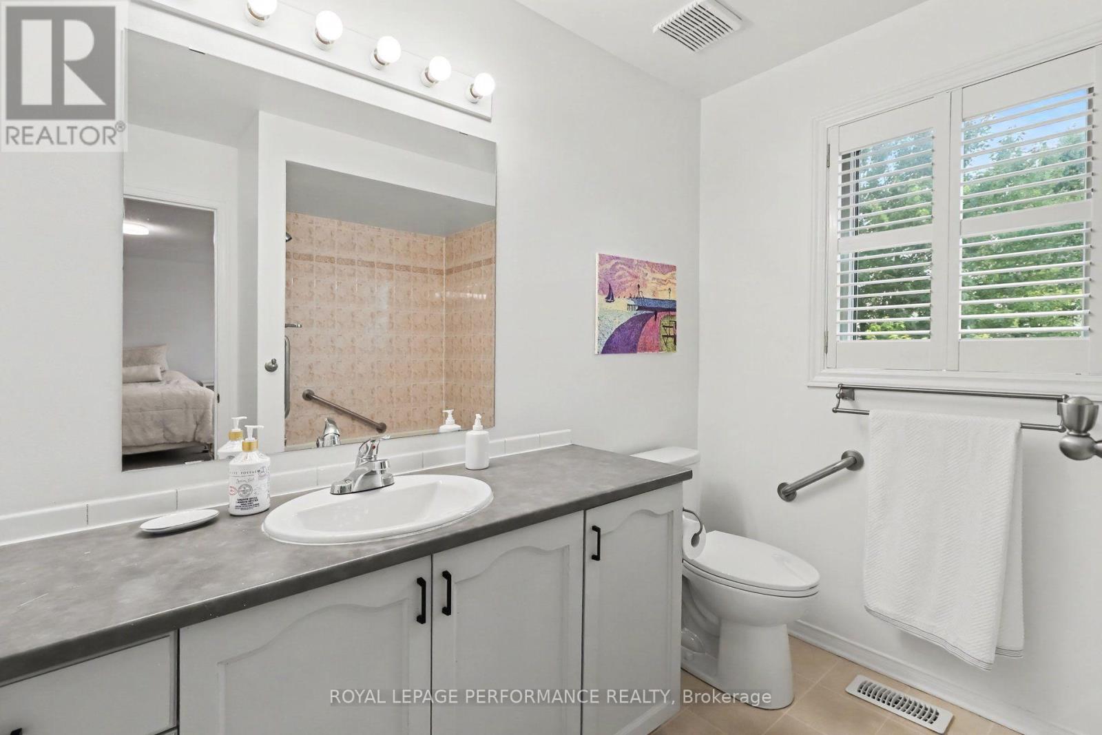 6020 Longleaf Drive