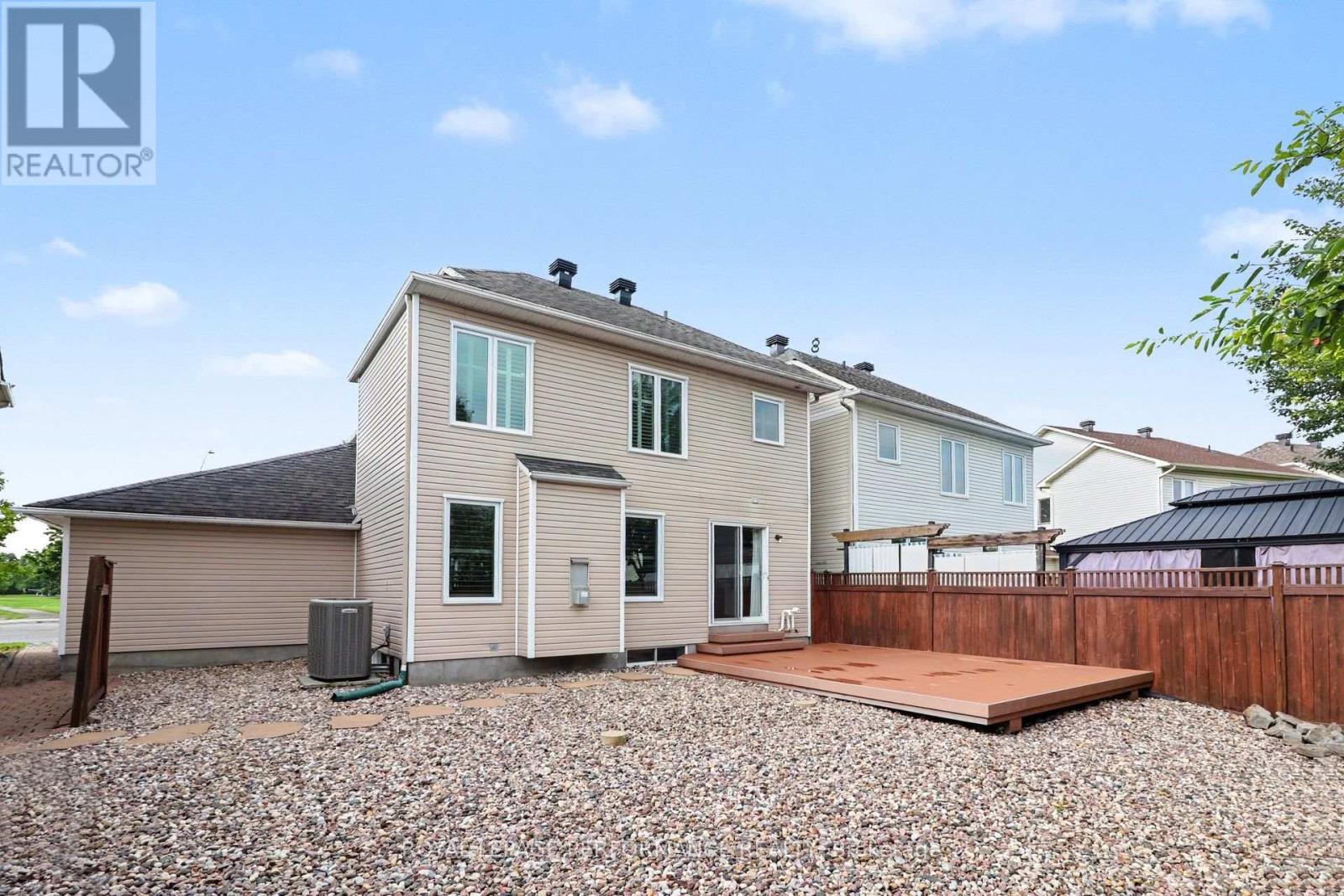 6020 Longleaf Drive