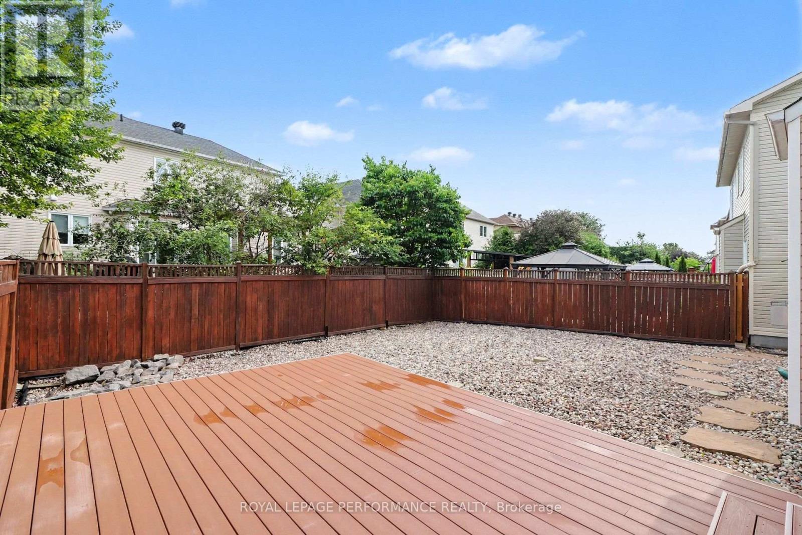 6020 Longleaf Drive