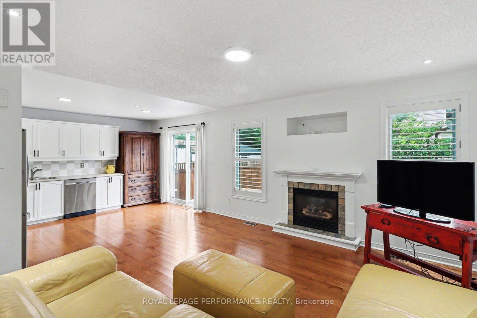 6020 Longleaf Drive
