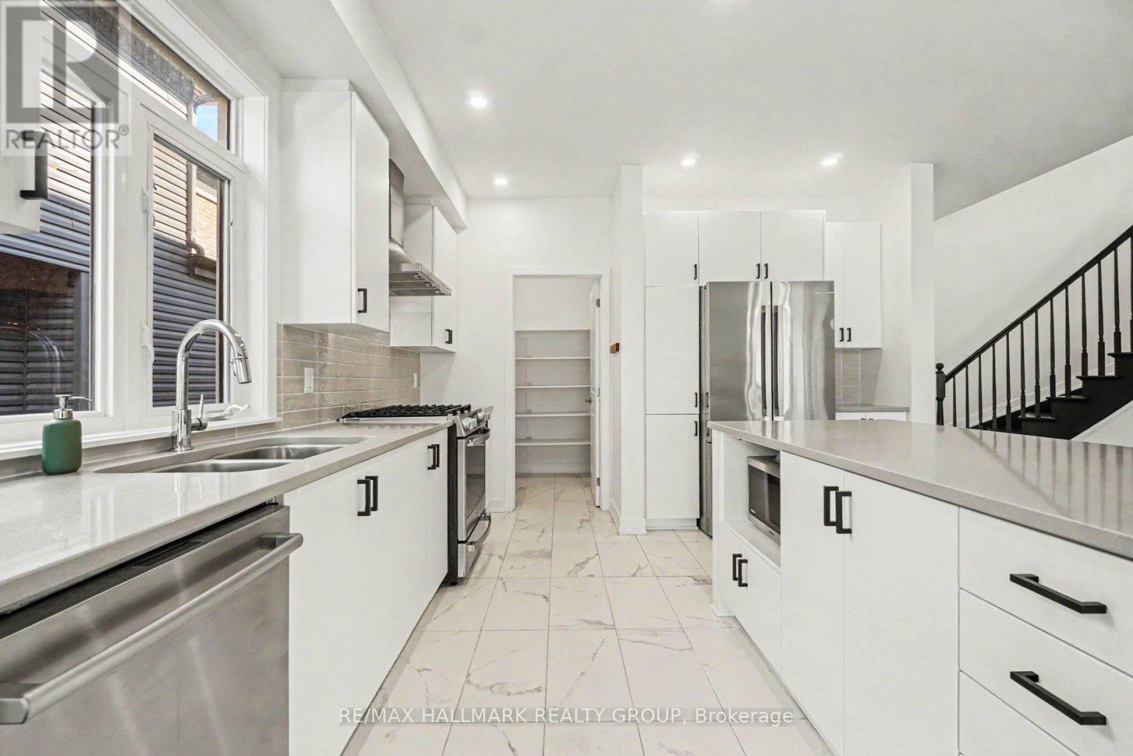 4 Bed, 3 Bath House for Sale in Ottawa – 257 JOSHUA STREET, Ottawa – MLS# X13635400 - Image 9