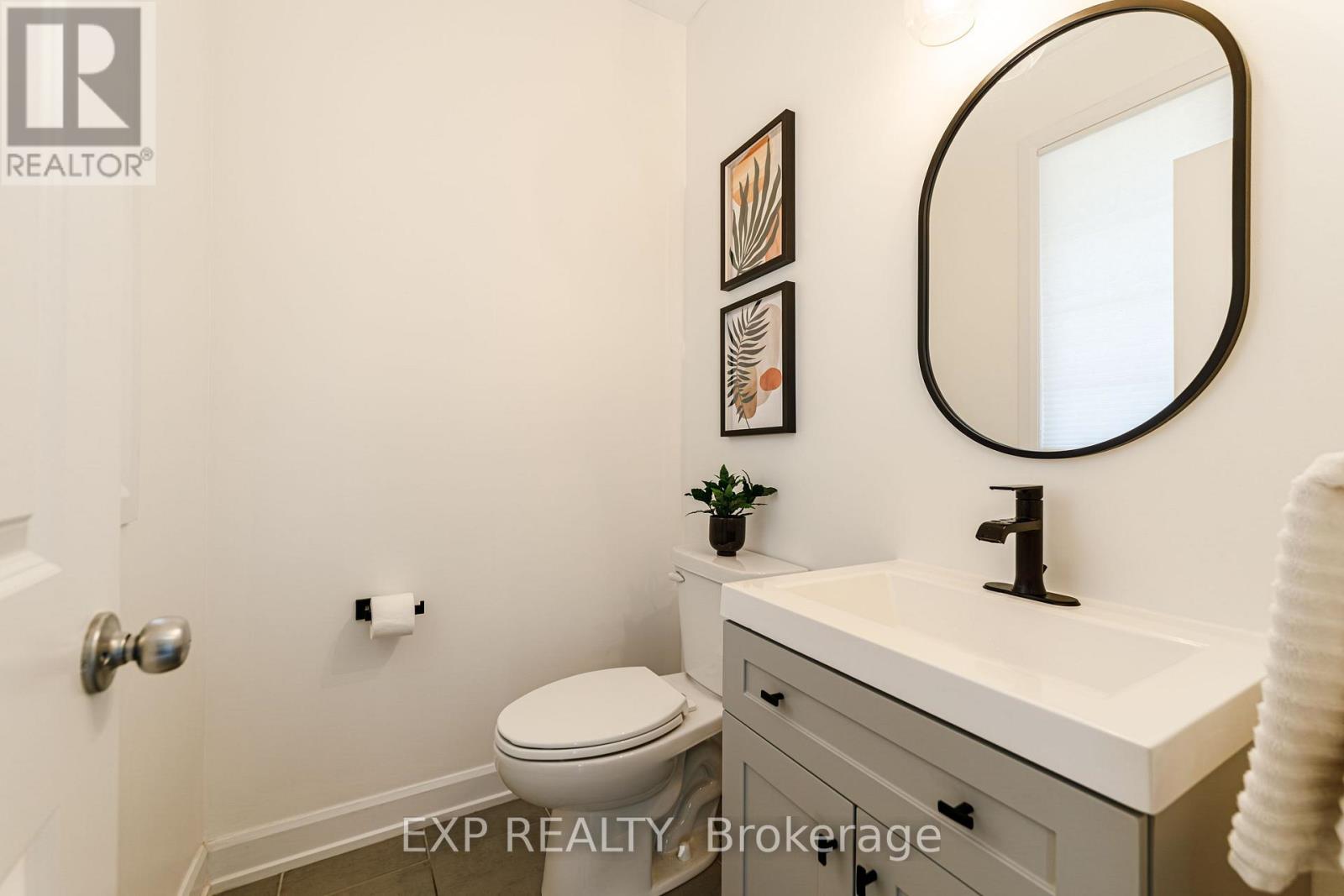3 Bed, 3 Bath House for Sale in Ottawa – 17 ALLAN MOORE PLACE, Ottawa – MLS# X13635444 - Image 17