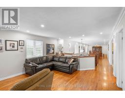 7019 Cosgrove Avenue, Ottawa, ON K4P1A6 Photo 25