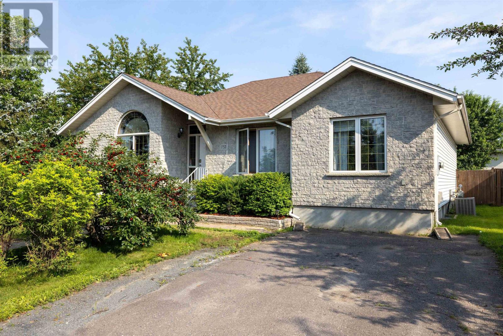 757 Porcupine BLVD - 1