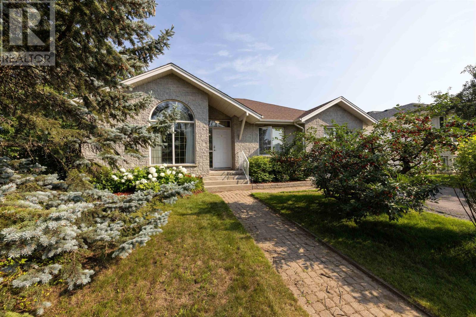 757 Porcupine BLVD - Image 38
