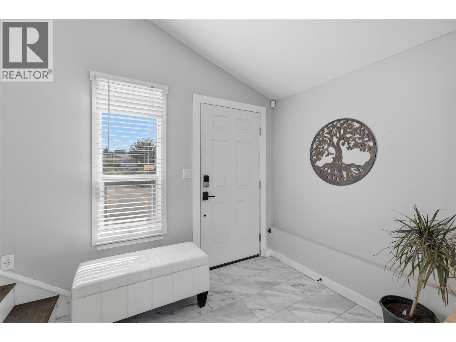 728 DRIFTWOOD Place - Image 6