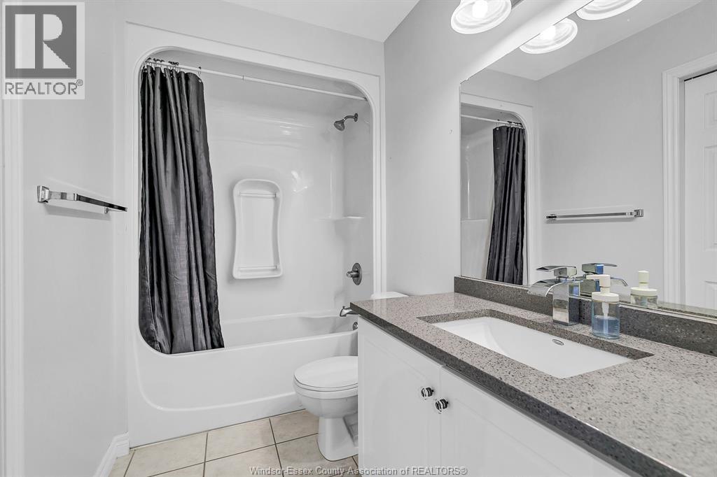 1899 CASTLETON AVENUE - 12