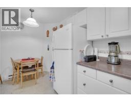 2730 Glen Lake Pl, Langford, BC V9B1Y9 Photo 9
