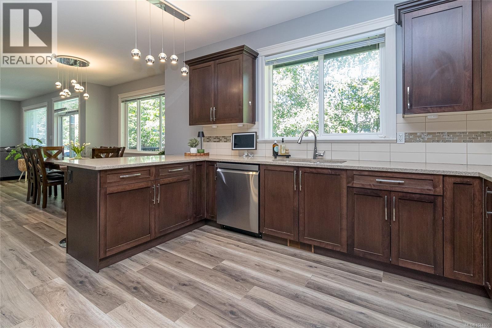 3618 Belsize Close - 15