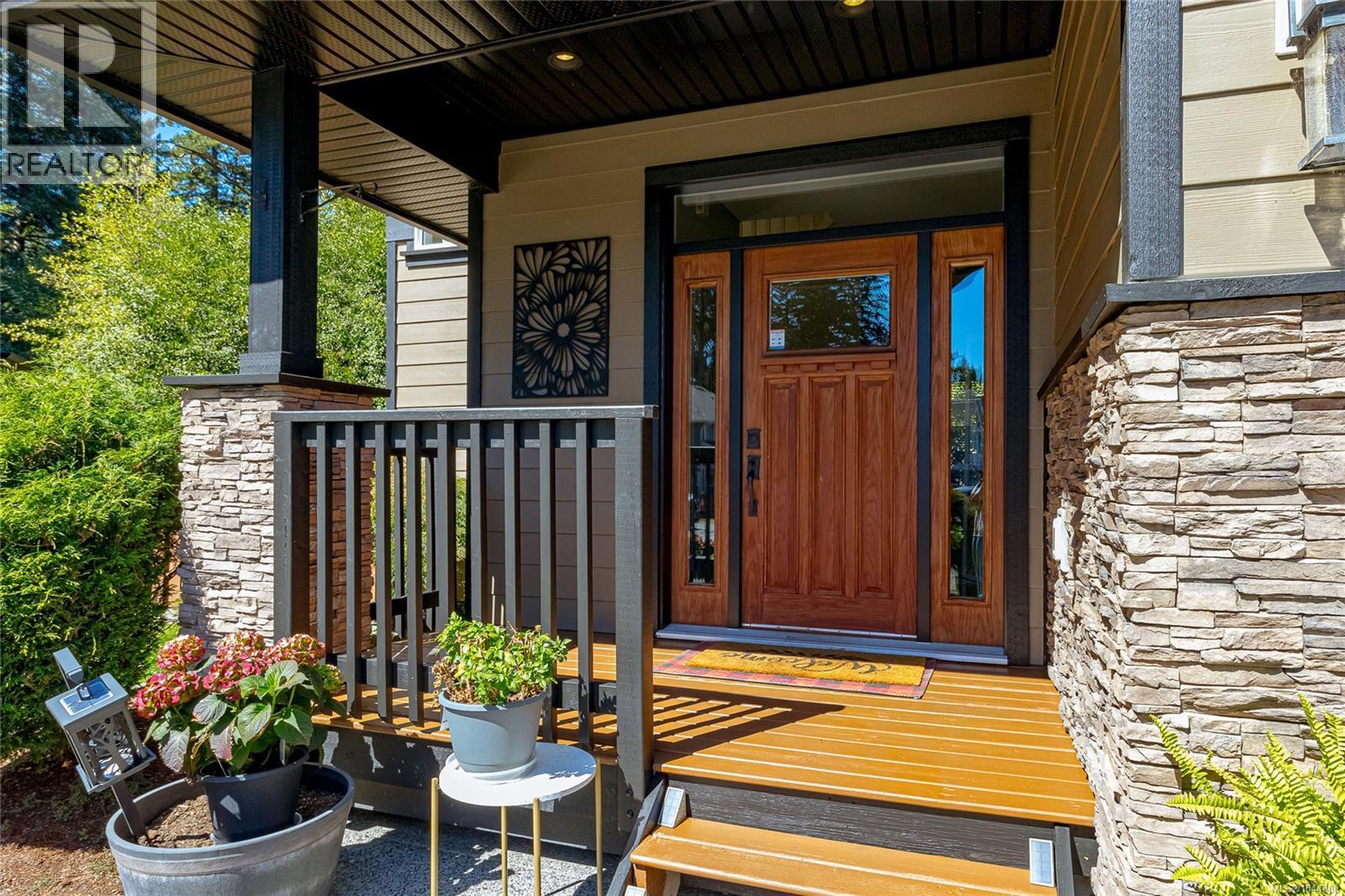 3618 Belsize Close - 3