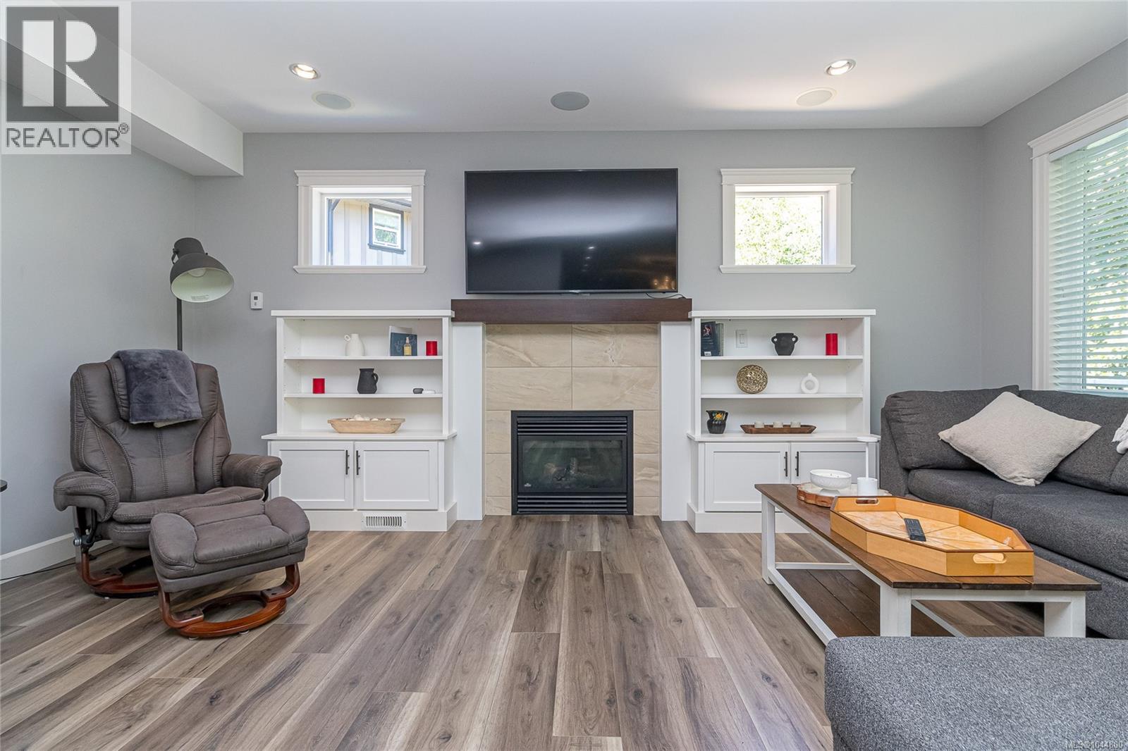 3618 Belsize Close - 6