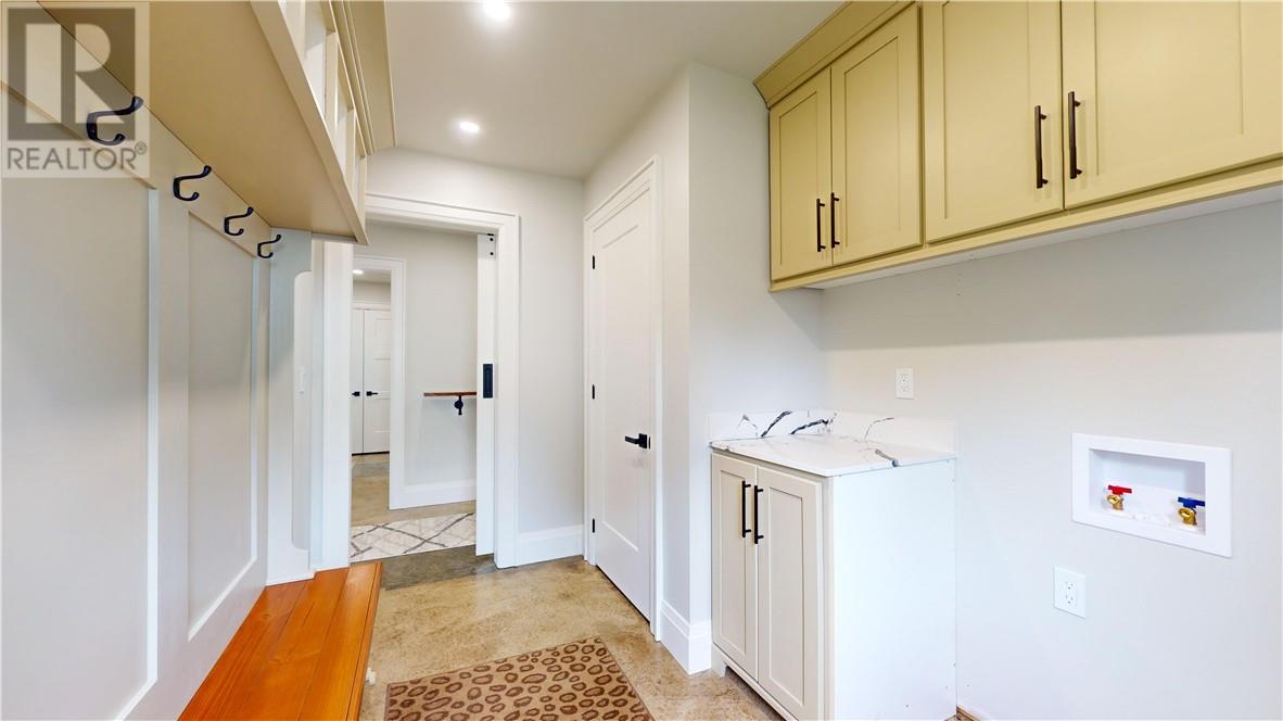 10B Main Street - 19