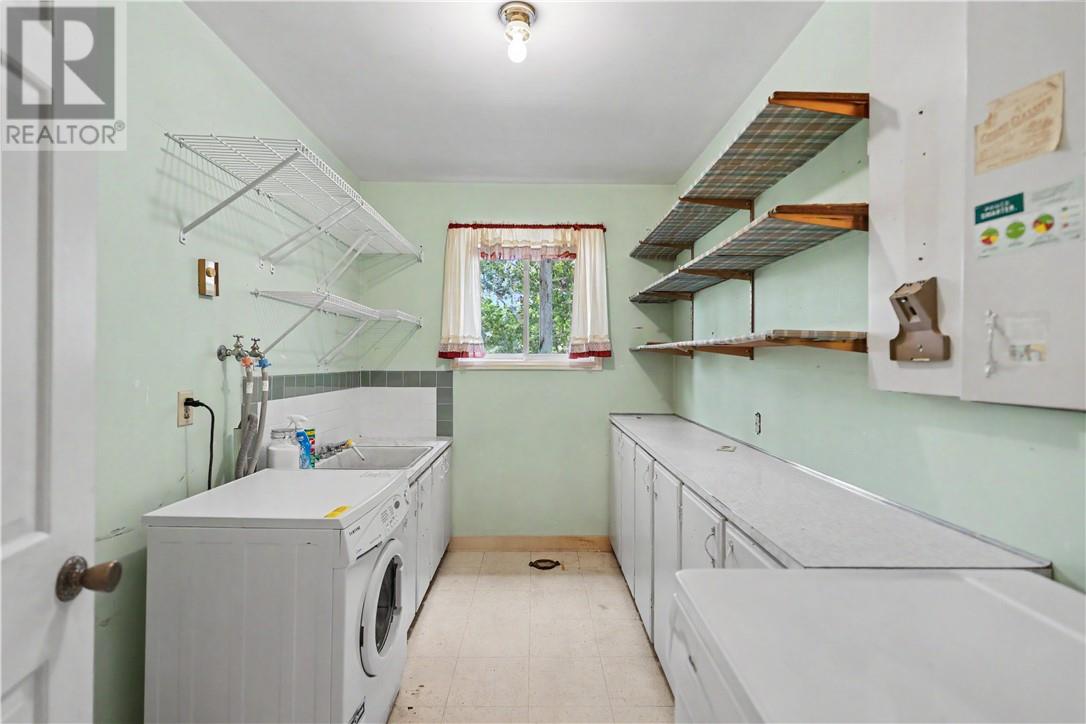 5940 Onwatin Lake Road - 19