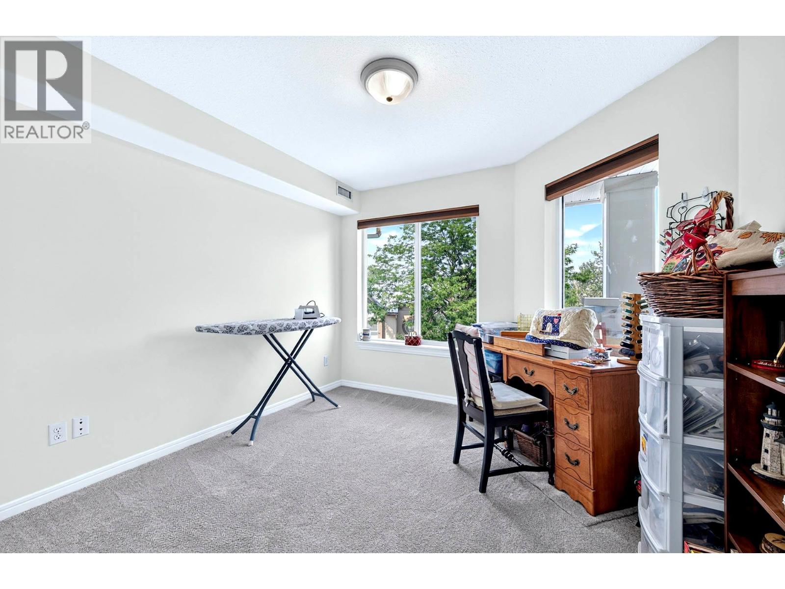 #406 950 Lorne Street - 23