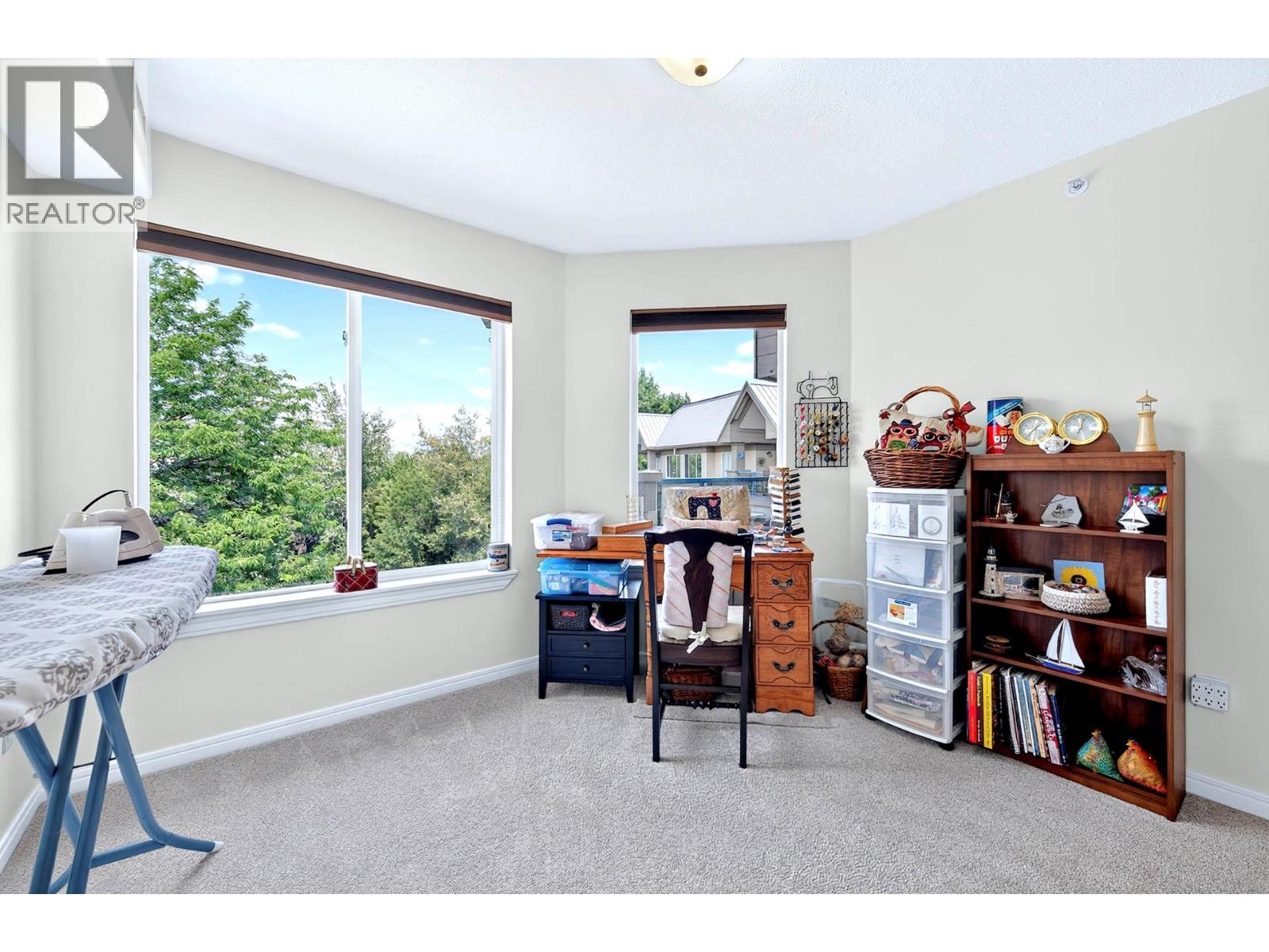 #406 950 Lorne Street - 24