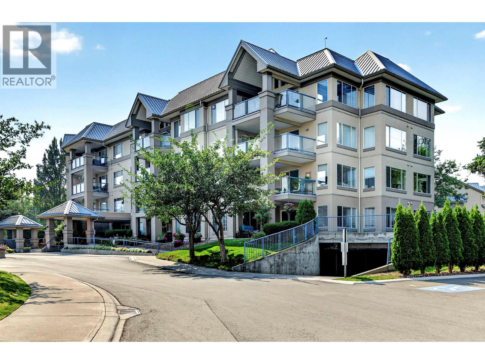 #406 950 Lorne Street - 35