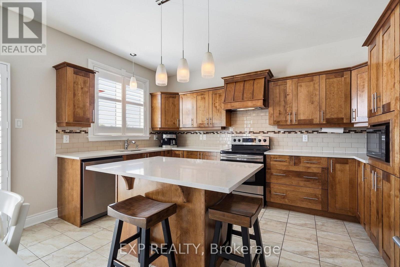 353 MERCURY STREET - Image 11
