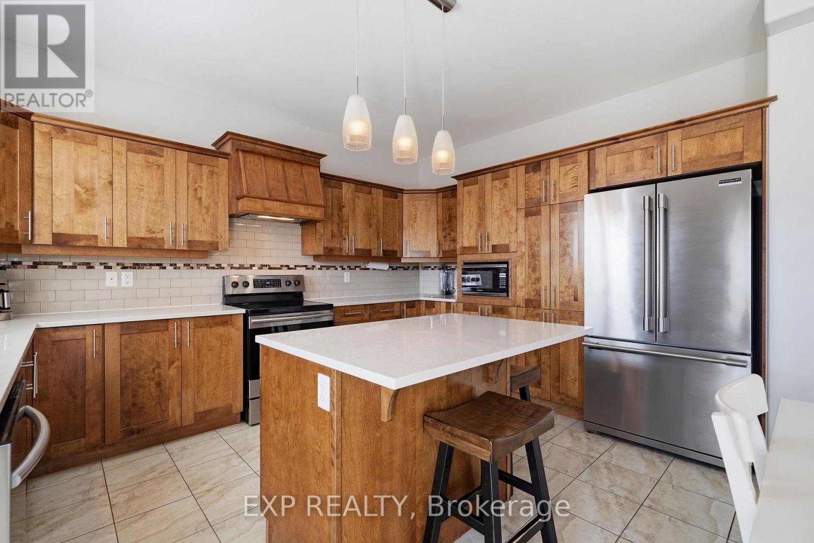 353 MERCURY STREET - Image 14