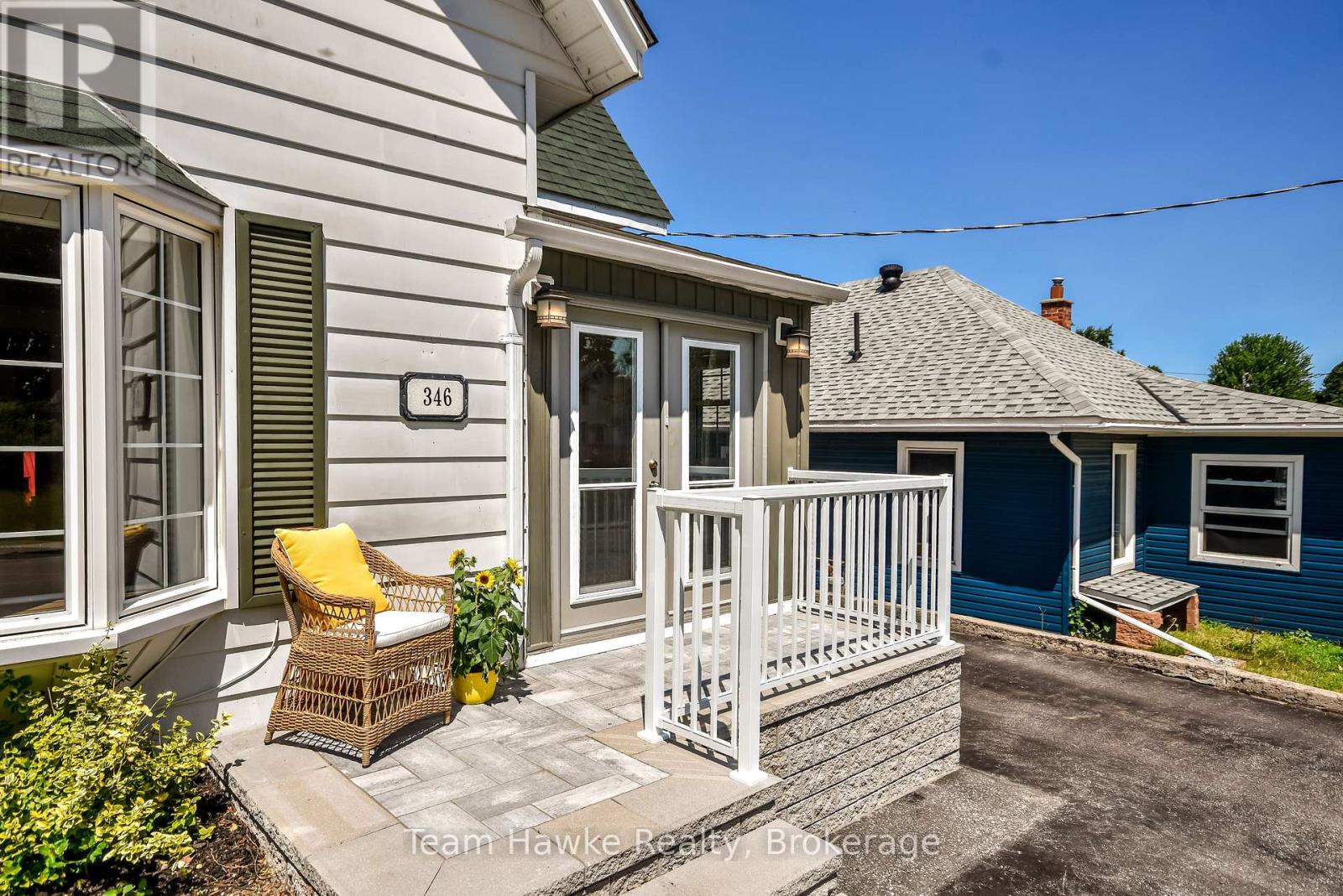 346 YONGE STREET - Image 4