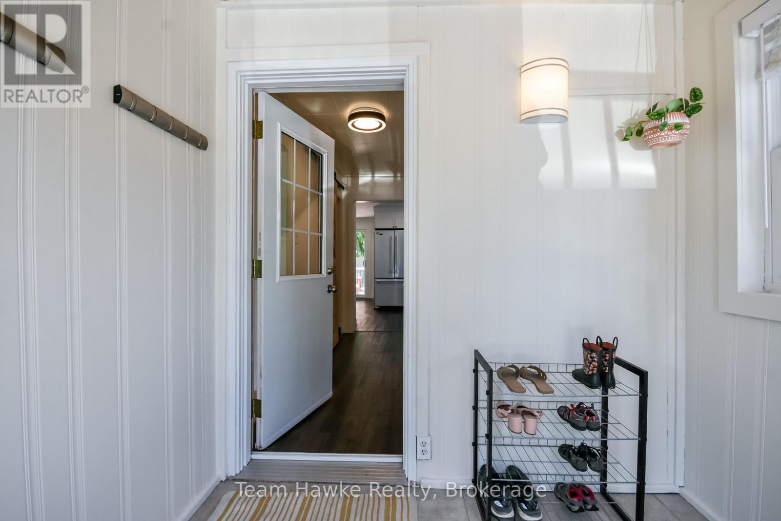 346 YONGE STREET - Image 6