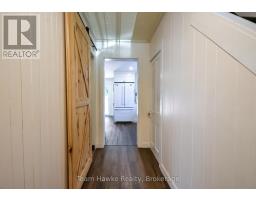 Bedroom 3 - 346 Yonge Street, Midland, ON L4R2B4 Photo 7
