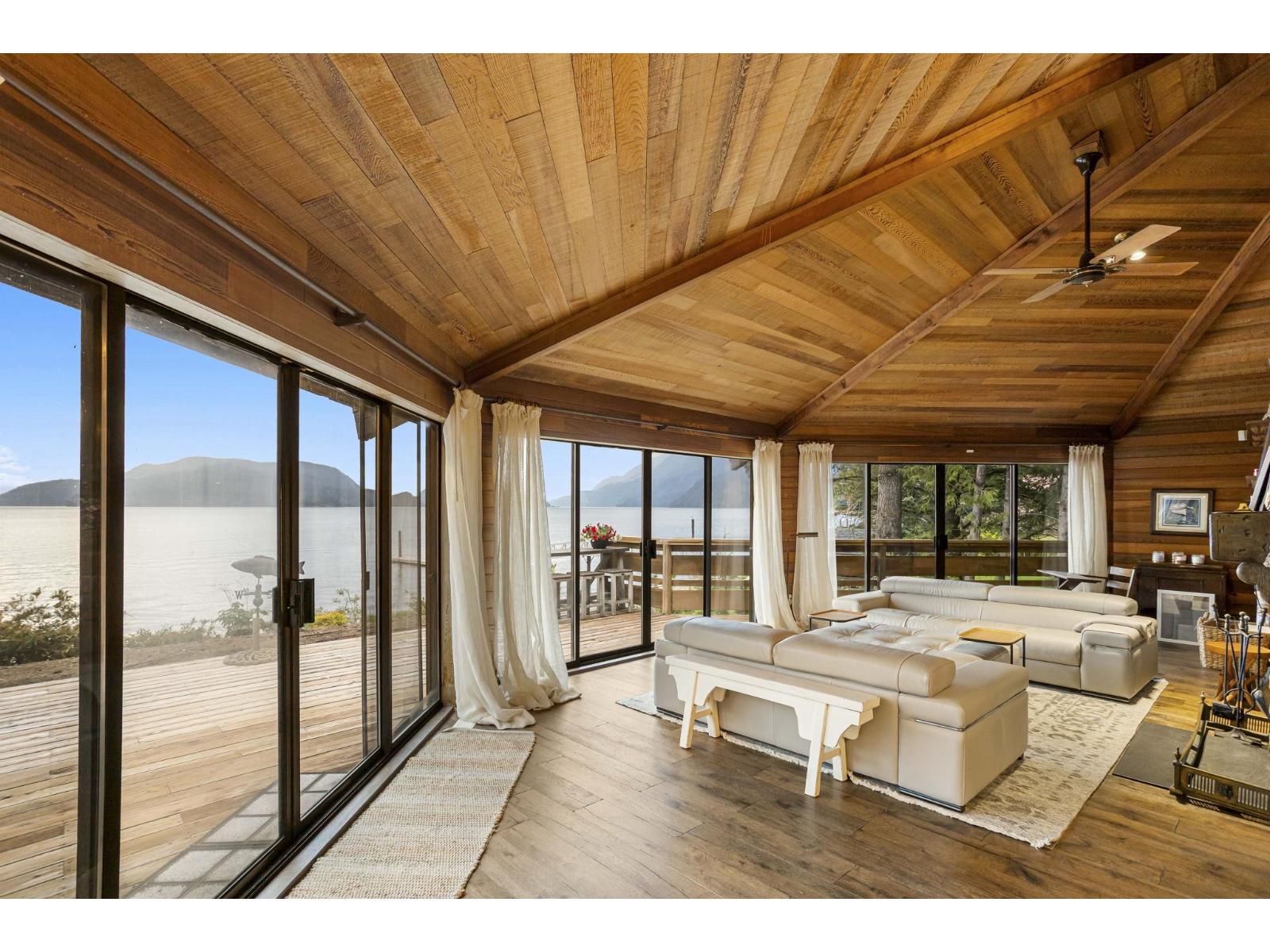 6357 PIRATE LANE, Harrison Lake, Harrison Hot Springs