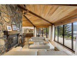 Beverage room - 6357 Pirate Lane, Harrison Lake, Harrison Hot Springs, BC V0M1A0 Photo 8