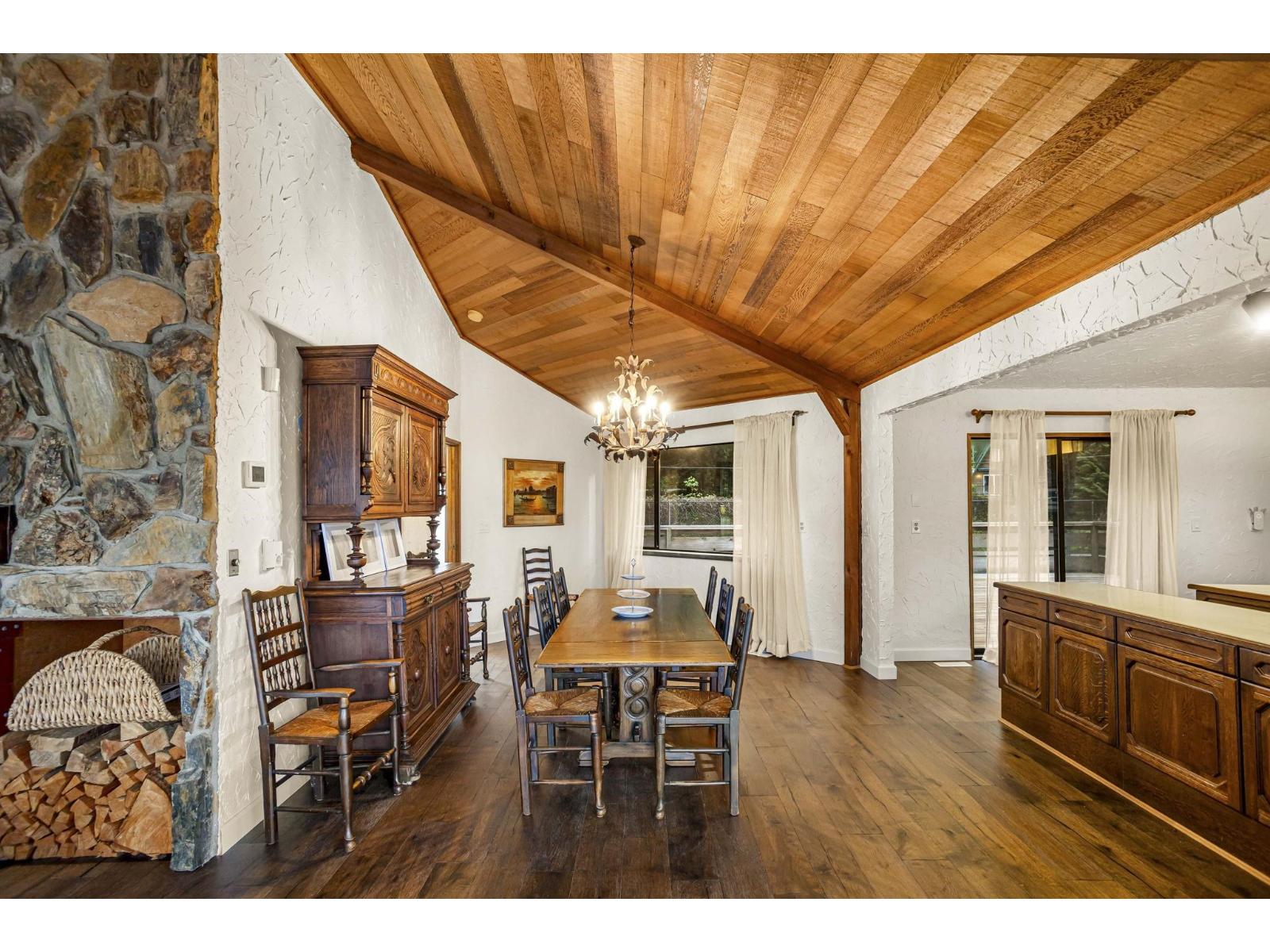 6357 PIRATE LANE, Harrison Lake, Harrison Hot Springs