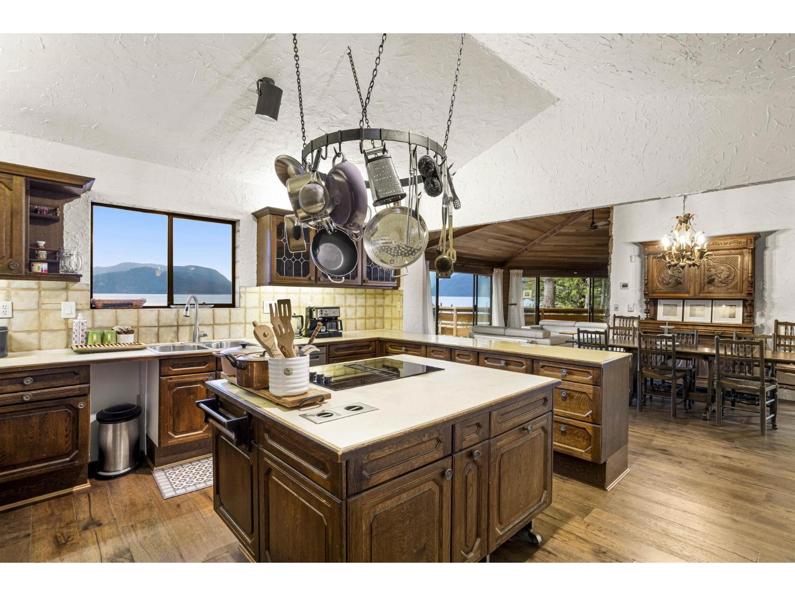 6357 PIRATE LANE, Harrison Lake, Harrison Hot Springs