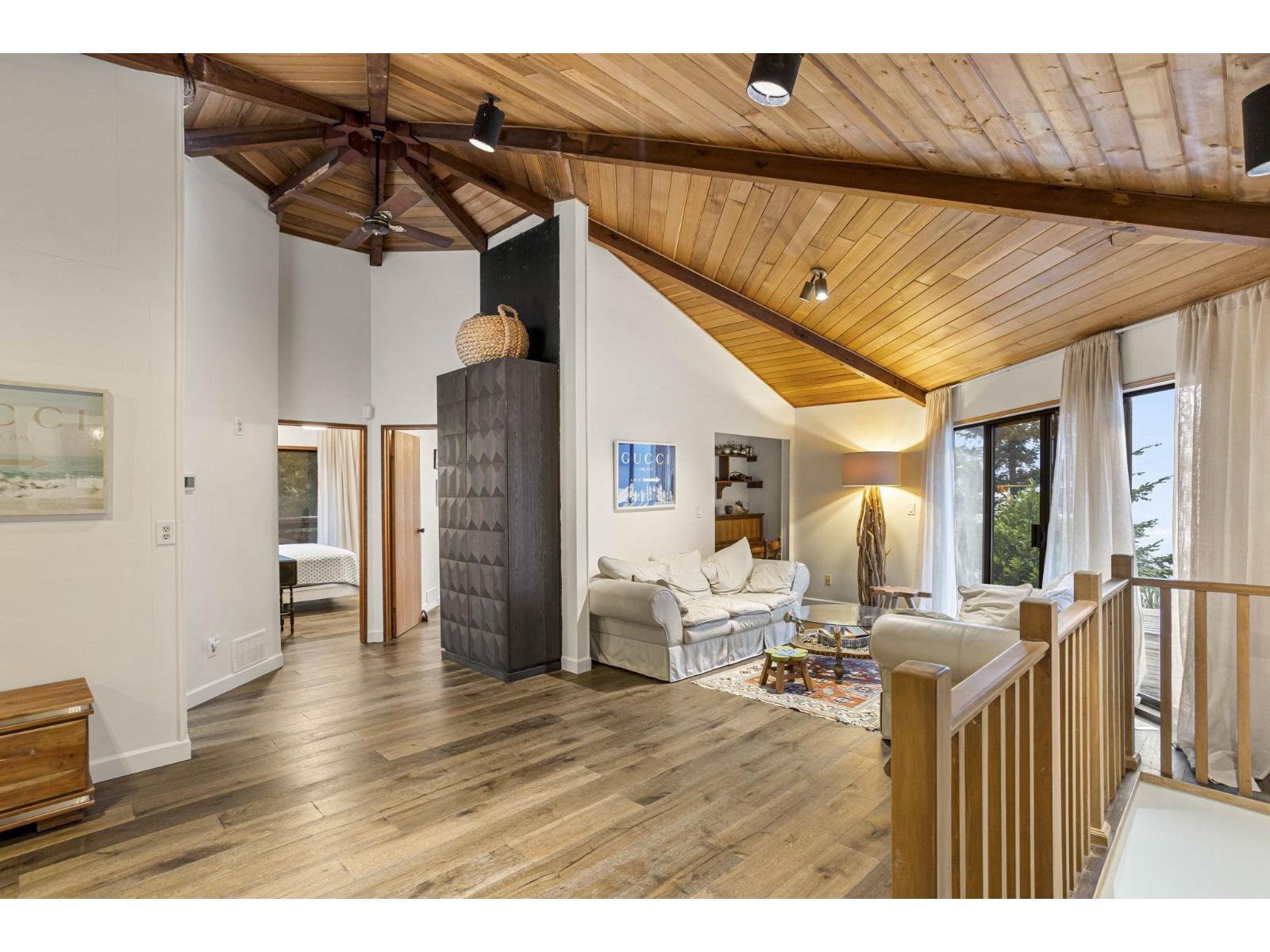 6357 PIRATE LANE, Harrison Lake, Harrison Hot Springs