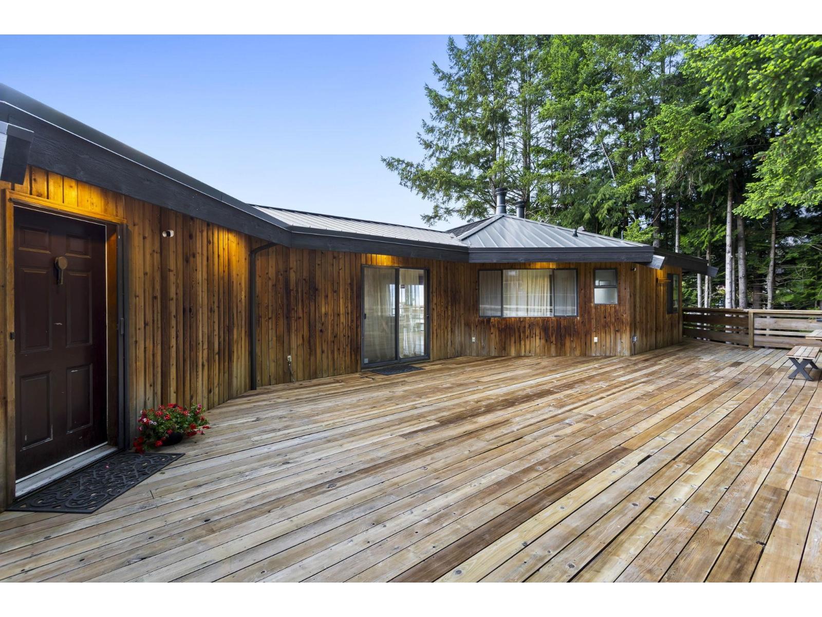 6357 PIRATE LANE, Harrison Lake, Harrison Hot Springs