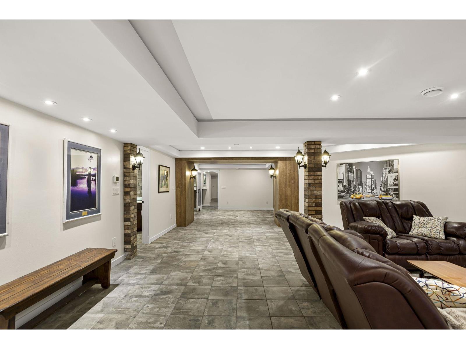 6357 PIRATE LANE, Harrison Lake, Harrison Hot Springs