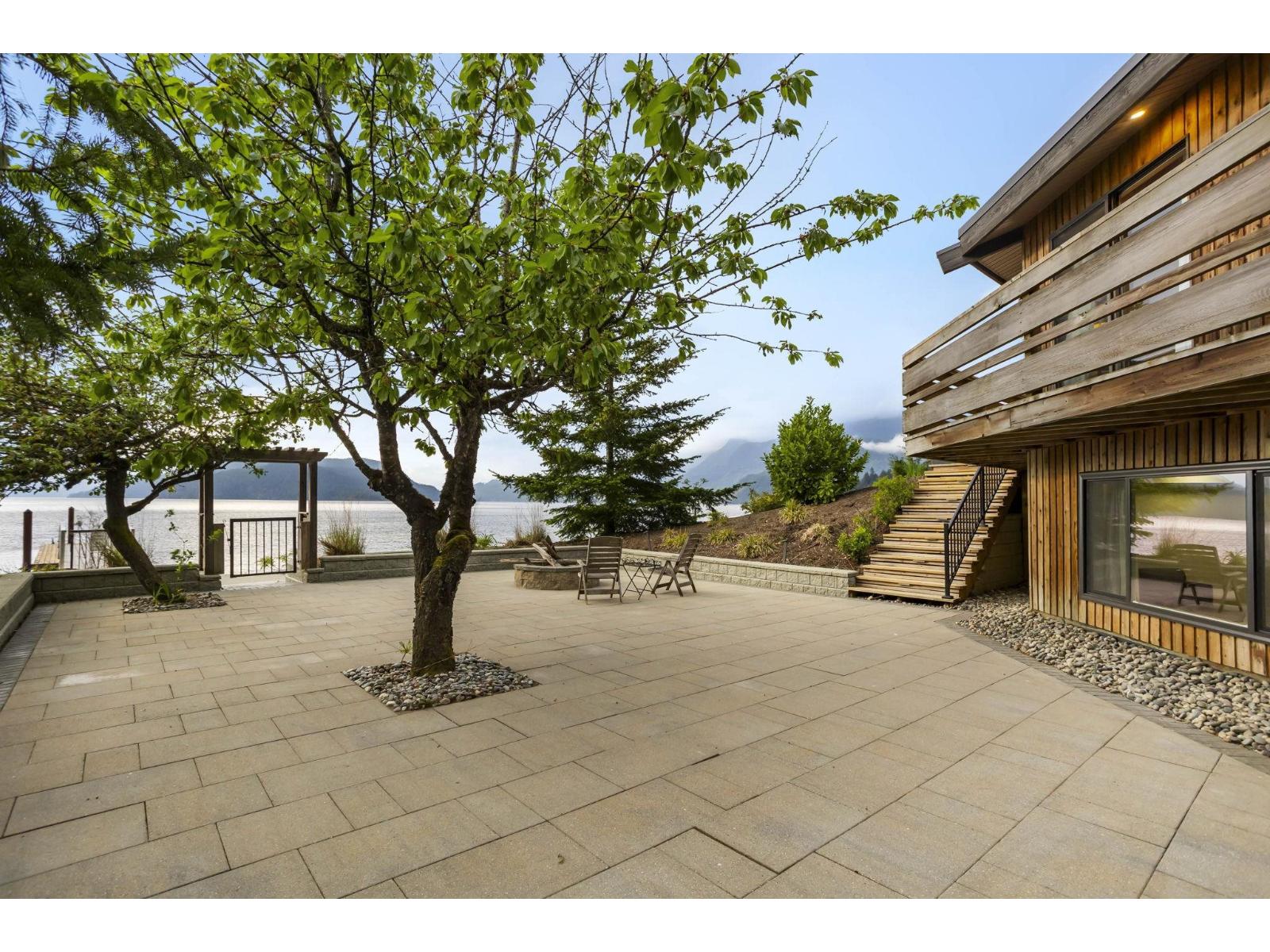 6357 PIRATE LANE, Harrison Lake, Harrison Hot Springs
