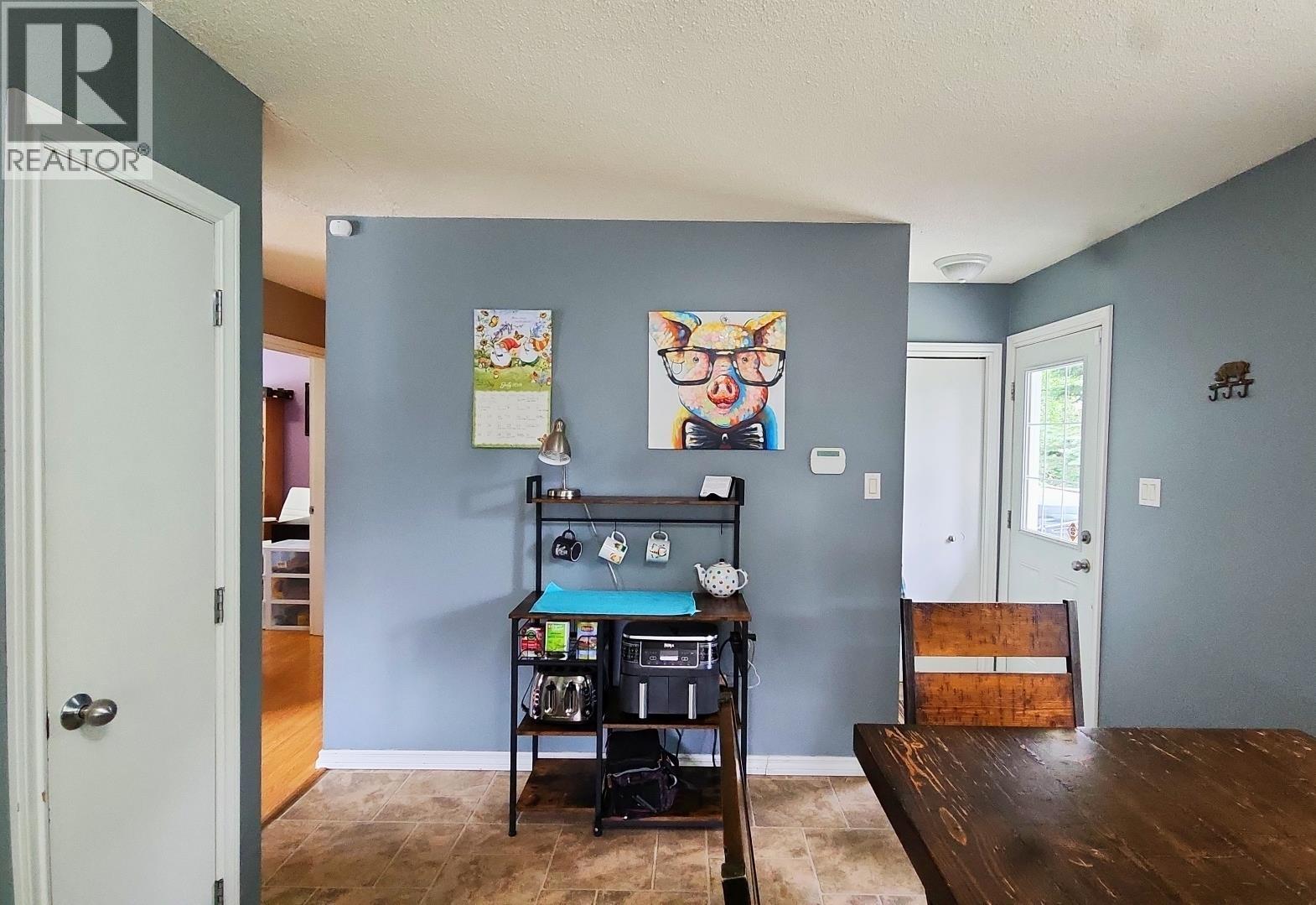 6266 BIRCHWOOD DRIVE - Image 11