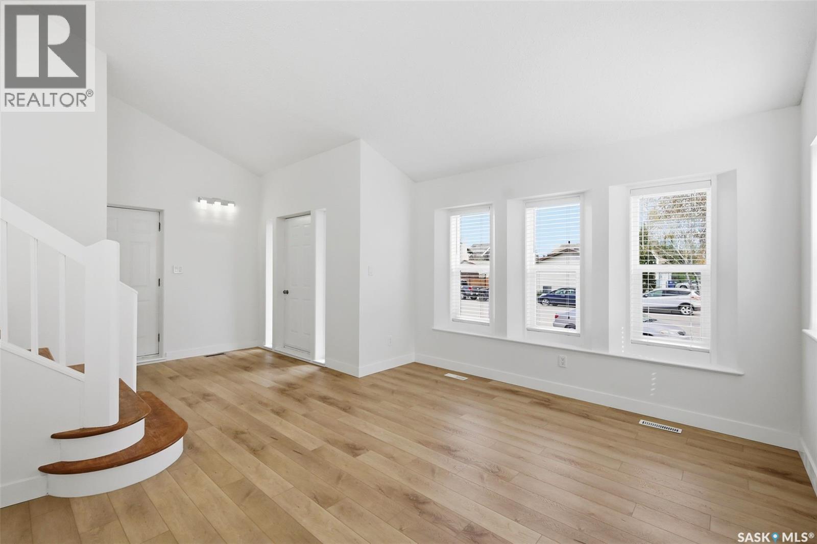 607 Addie CRESCENT - 6