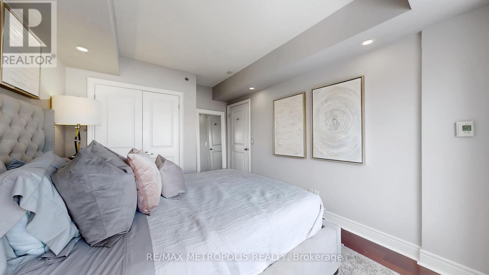 #228 701 SHEPPARD AVENUE W - 18