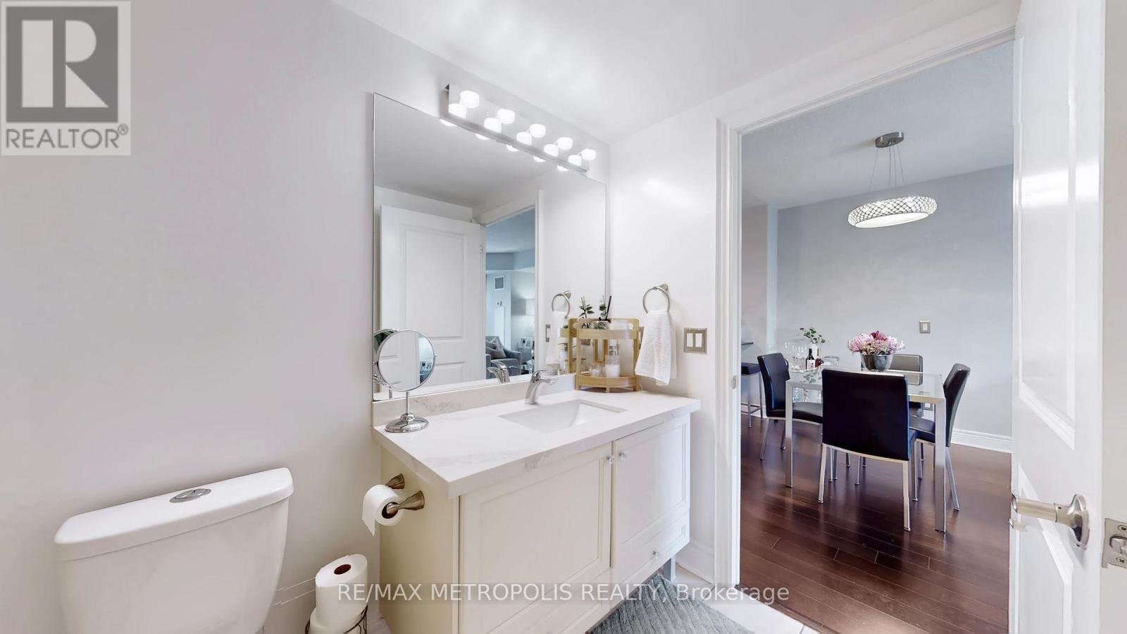 #228 701 SHEPPARD AVENUE W - 24