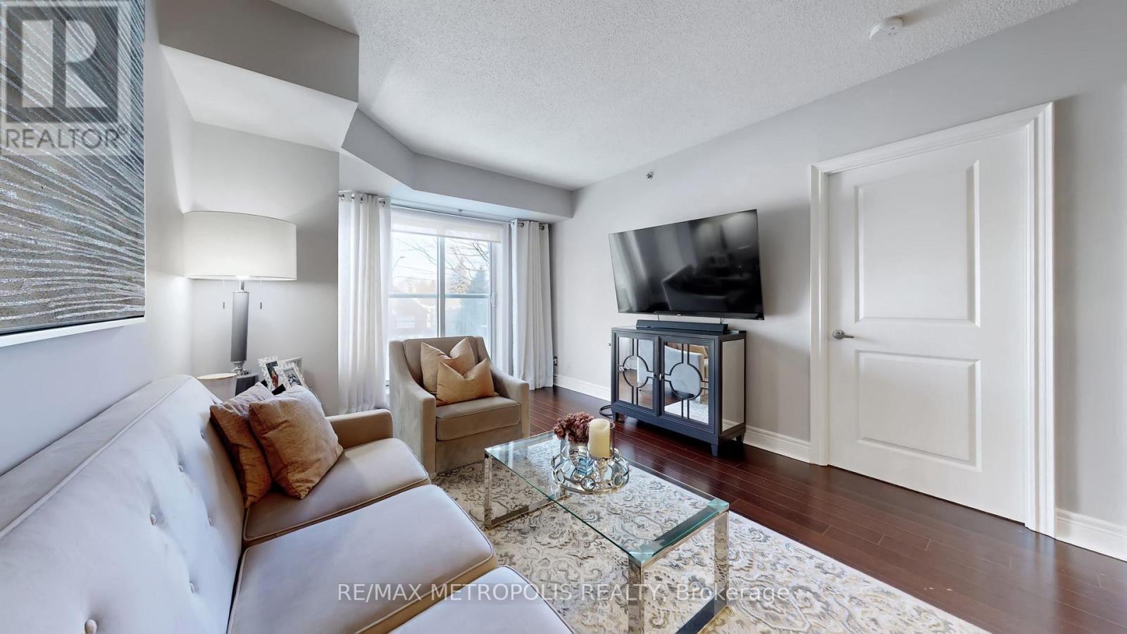#228 701 SHEPPARD AVENUE W - 3