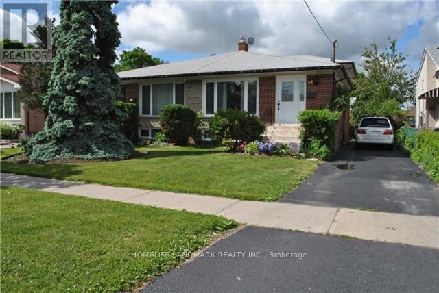 28 ROYWOOD DRIVE - 1