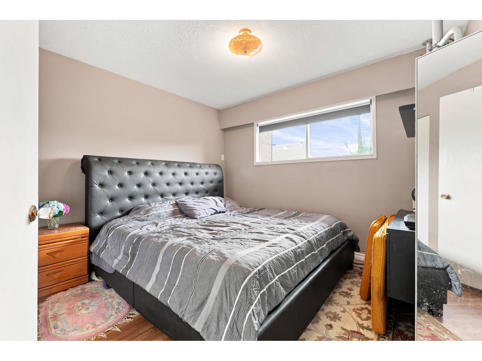6 Bed, 2 Bath House for Sale in Chilliwack – 10425 YOUNG ROAD, Fairfield Island, Chilliwack – MLS# R3152198 - Image 9