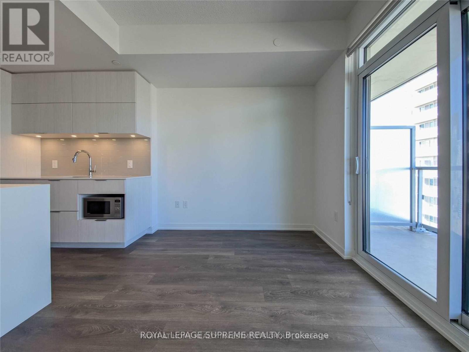 #3006 20 RICHARDSON STREET - 4