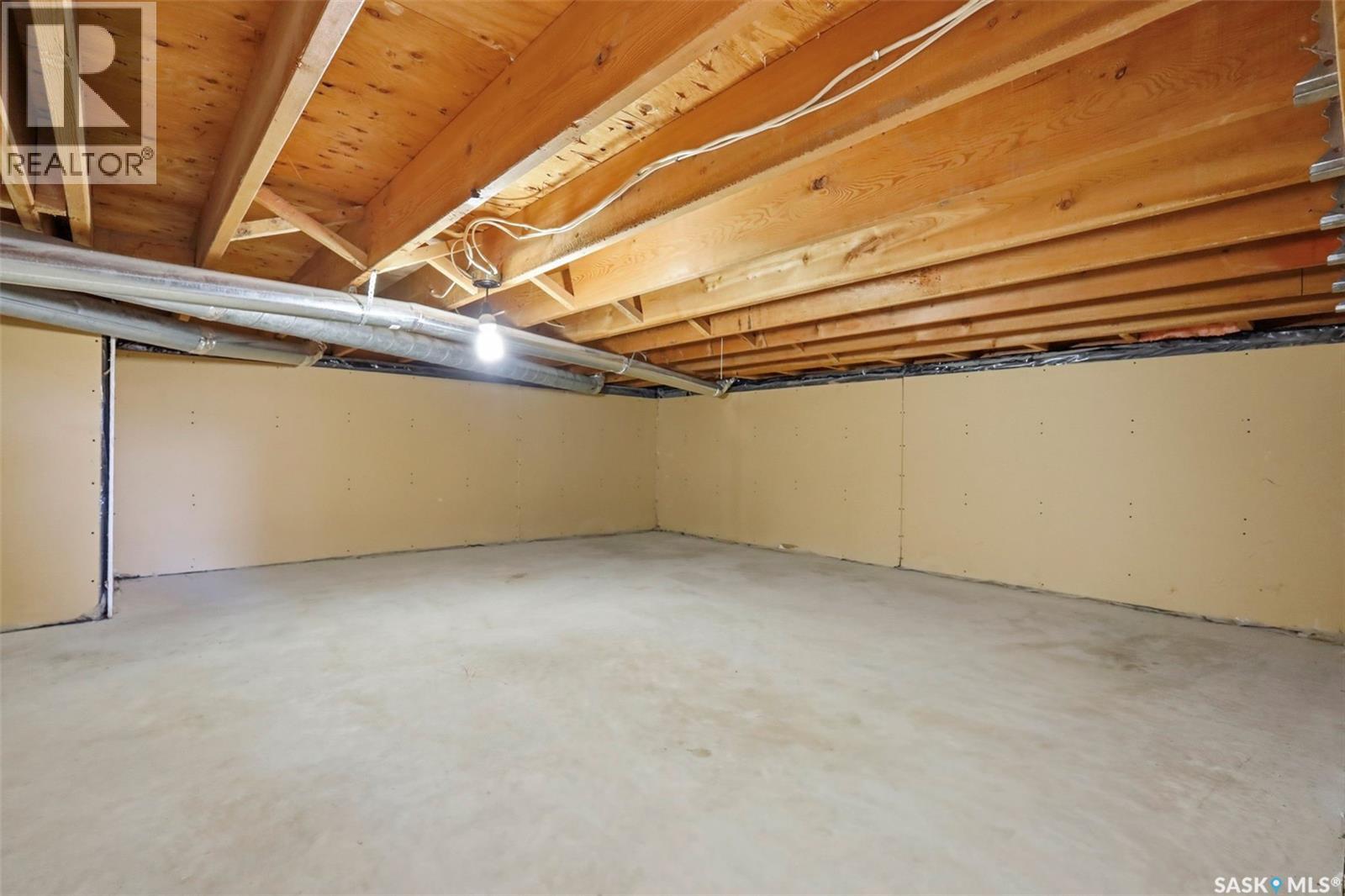 607 Addie CRESCENT - Image 36
