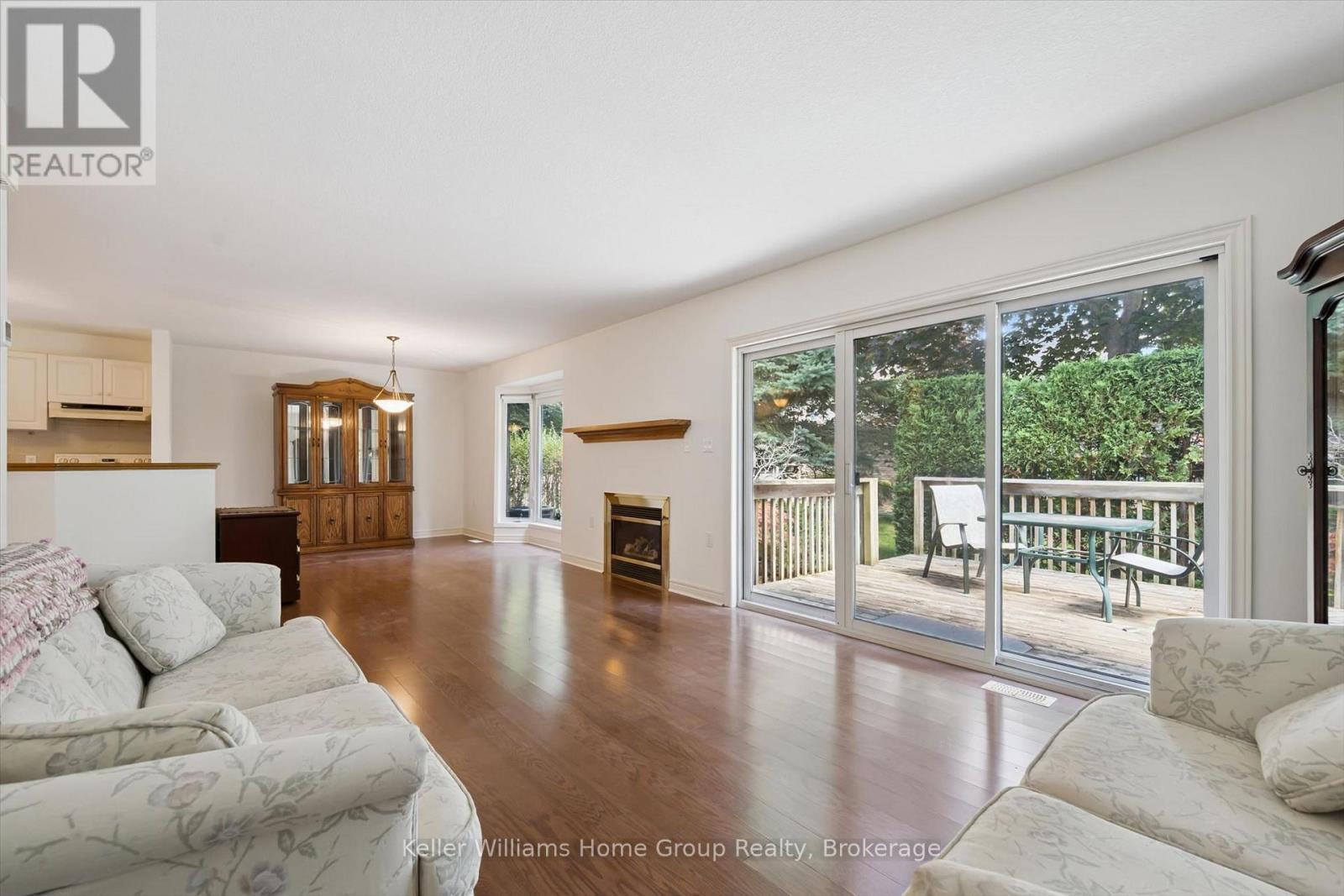 6 PARKSIDE DRIVE - Image 19