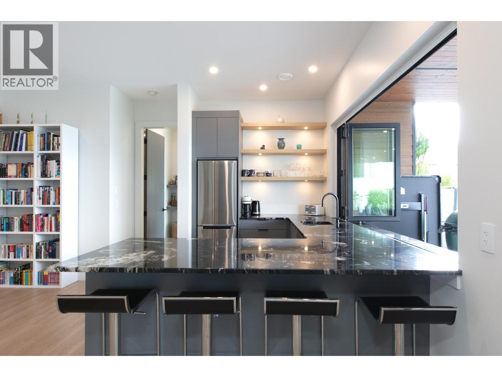 5650 The Edge Place Unit# 108, Kelowna