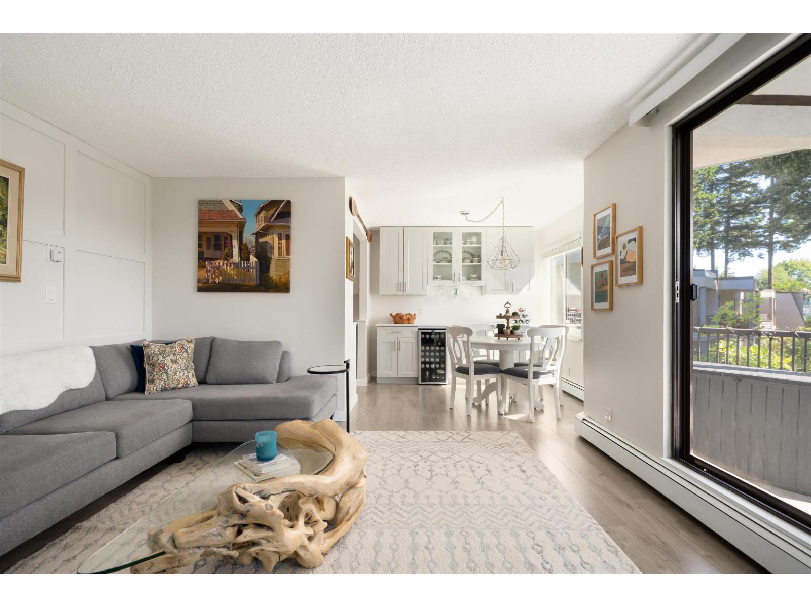 2 Bed, 2 Bath Apartment for Sale in Surrey – 309 1740 SOUTHMERE CRESCENT, Surrey – MLS# R3152214 - Image 3